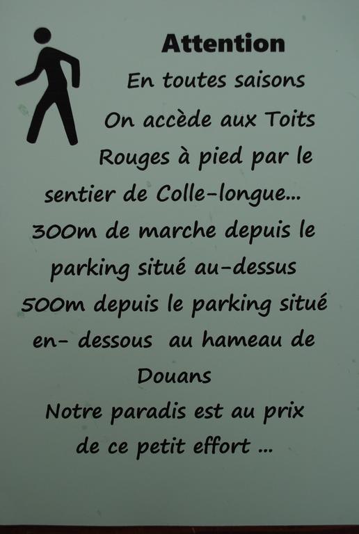 Les Toits Rouges - Le Luxe De La Simplicite Au Bout Du Sentier Bed & Breakfast แซ็ง เอเทียน เดอ ทิเน ห้อง รูปภาพ